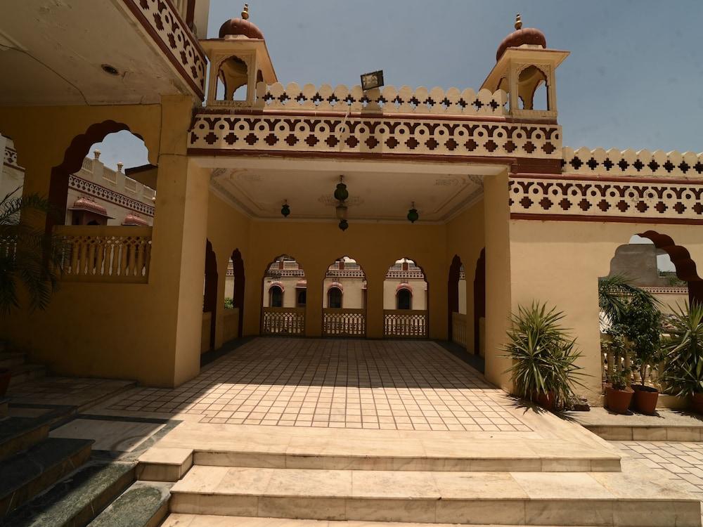 Hotel Fort Chandragupt Jaipur Exterior photo