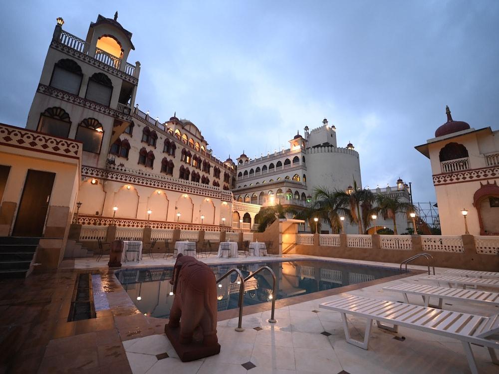 Hotel Fort Chandragupt Jaipur Exterior photo